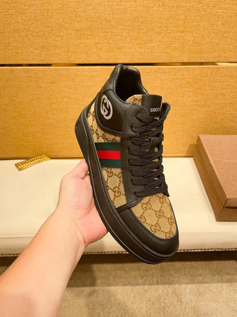 Factory price 440 [Gucci] Gucci's latest high-top casual Korean-style men's shoes, brand new autumn and winter design, perfect workmanship, cabinet quality, upper: cowhide material, leather lining; soft and comfortable, rubber outsole ultra-light, wear-resistant, simple, versatile fashion men's shoes, color optional, size 38--44